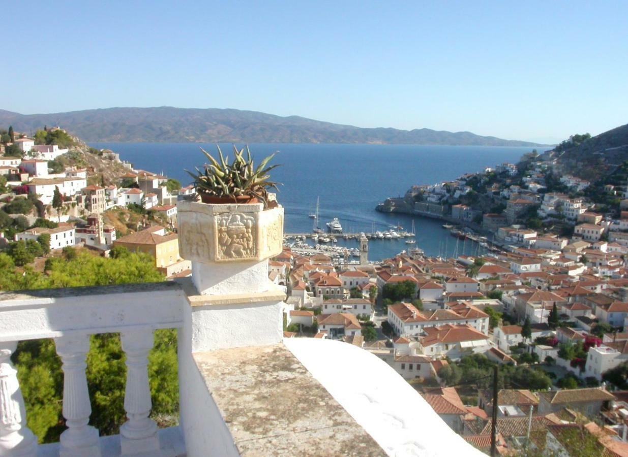 Rallou House Hydra Extérieur photo